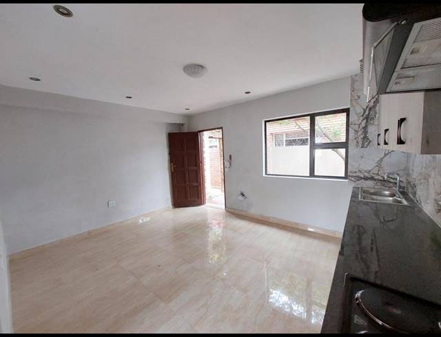 2 BEDROOM PROPERTY TO RENT IN LAUDIUM